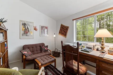 26 Lake Forest Drive Burlington VT 05401
