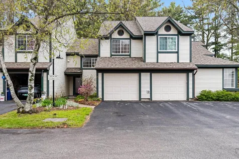 26 Lake Forest Drive Burlington VT 05401