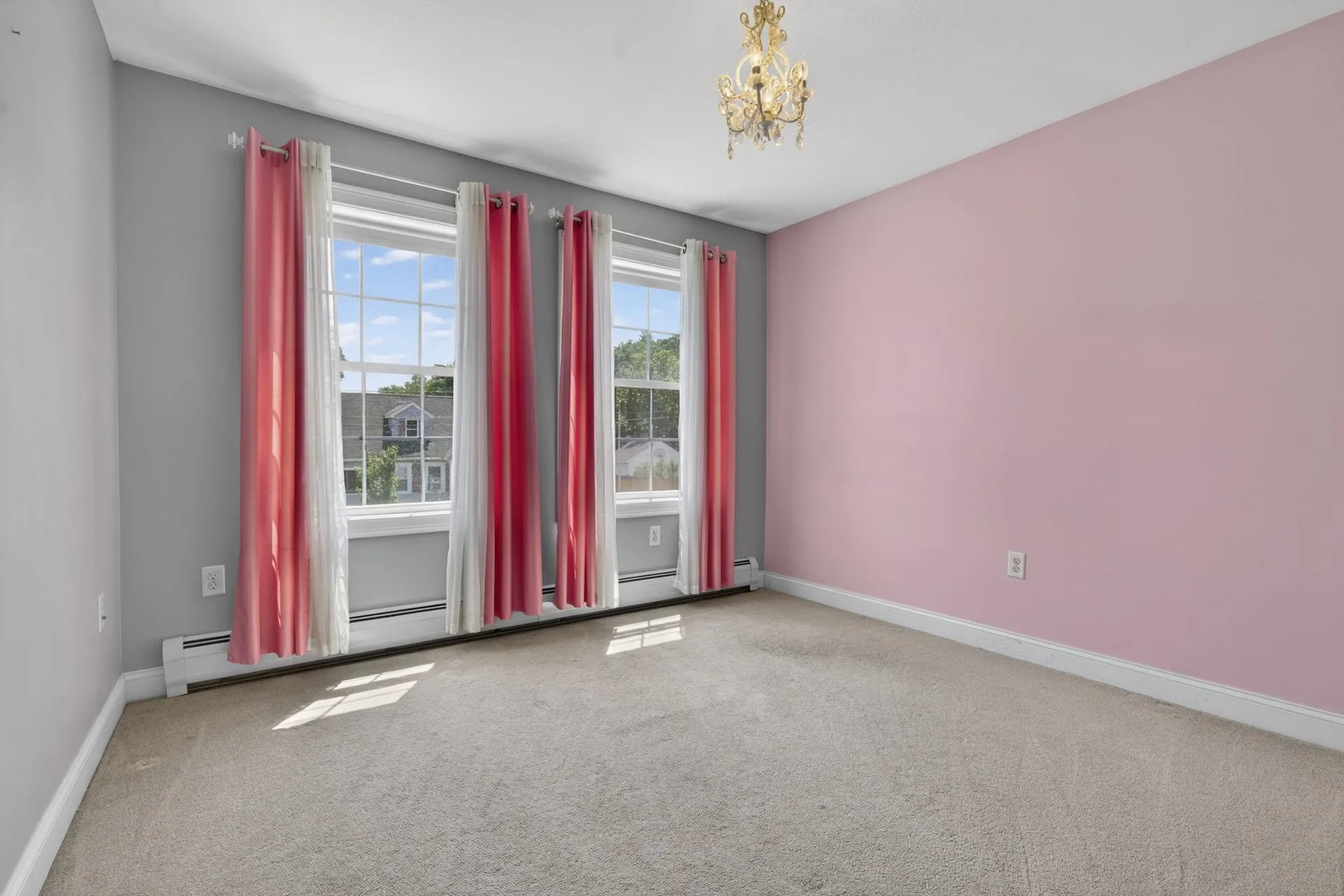 75 Mcduffie Street Manchester NH 03102