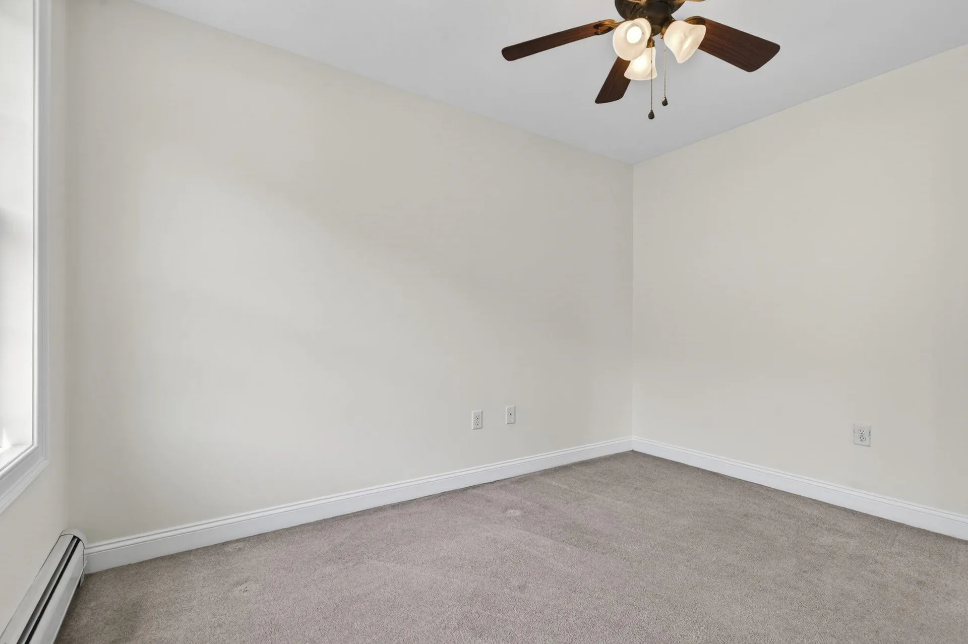 75 Mcduffie Street Manchester NH 03102