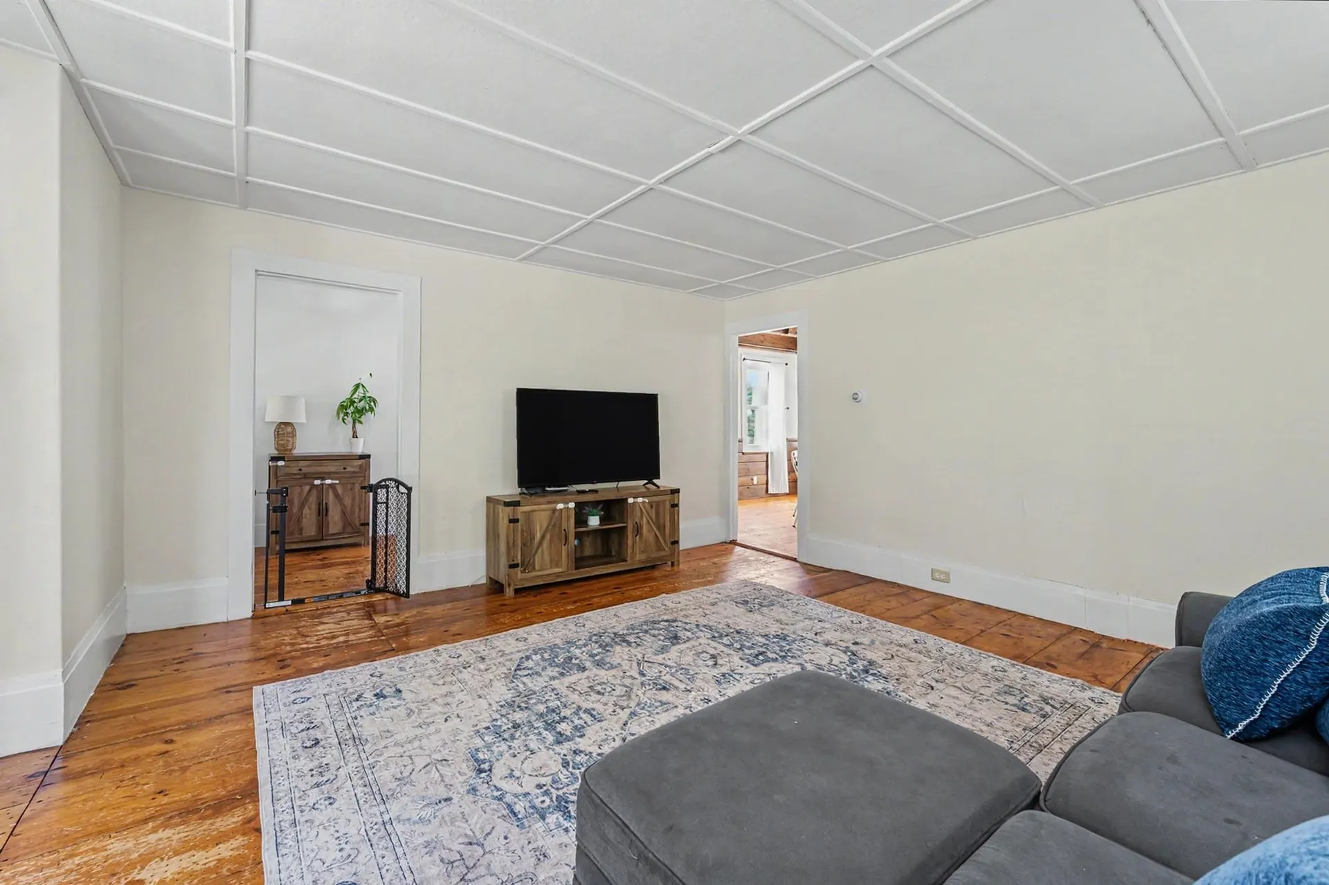 15 Depot Road East Kingston NH 03827