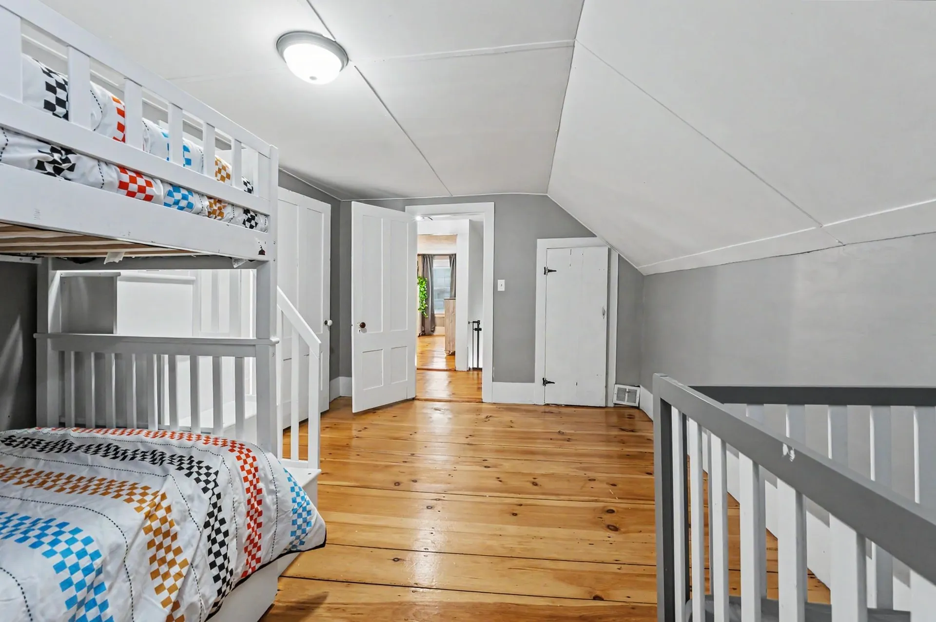 15 Depot Road East Kingston NH 03827
