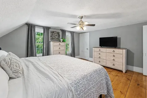 15 Depot Road East Kingston NH 03827