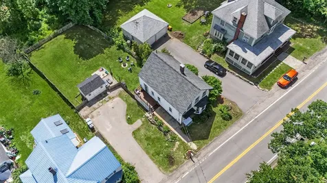 15 Depot Road East Kingston NH 03827