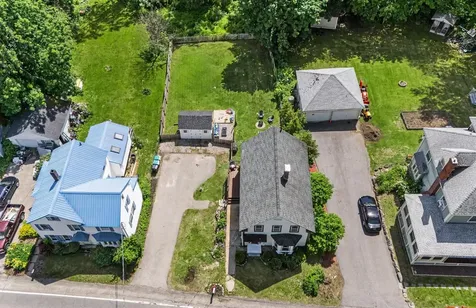 15 Depot Road East Kingston NH 03827