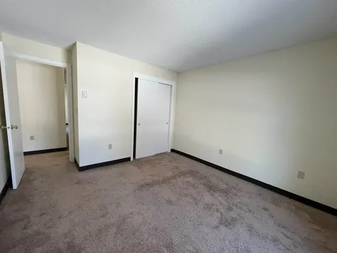 169 Eastern Avenue Manchester NH 03104