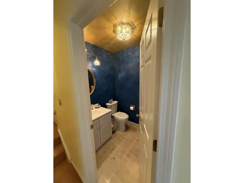 121 Covington Lane Shelburne VT 05482