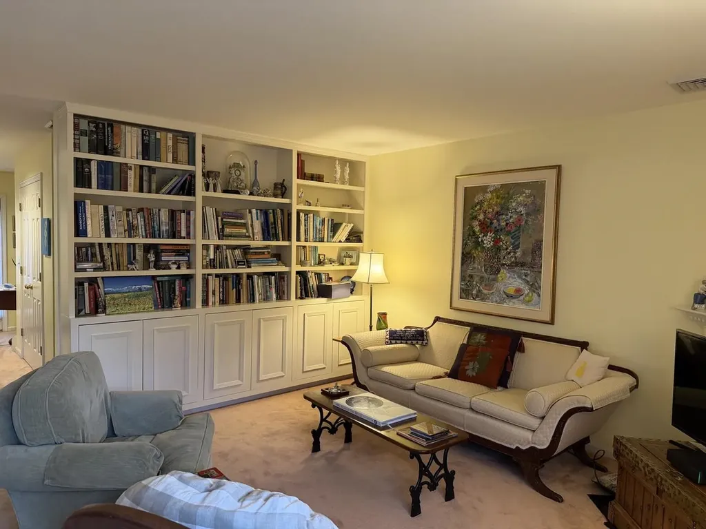 121 Covington Lane Shelburne VT 05482