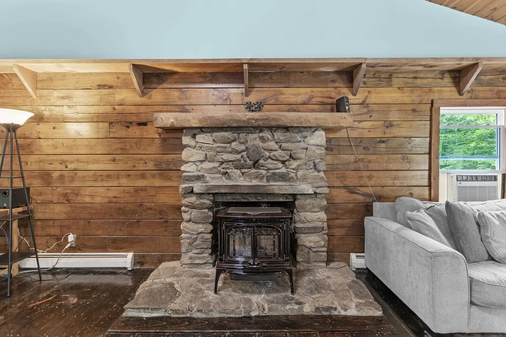 767 Berry River Road Barrington NH 03825