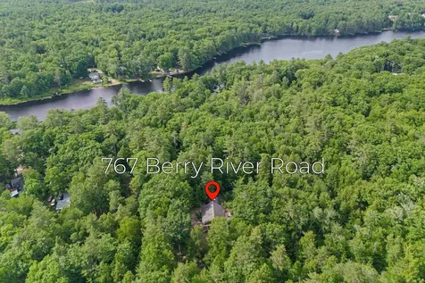 767 Berry River Road Barrington NH 03825