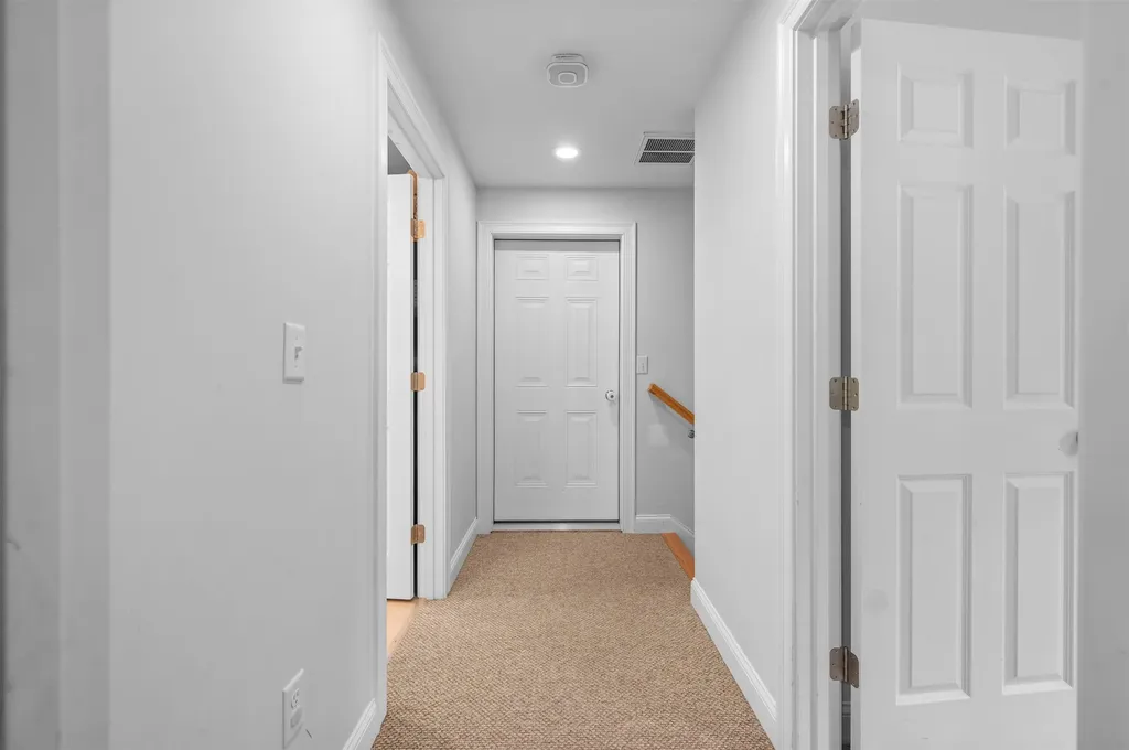 34 Crawley Falls Road Brentwood NH 03833