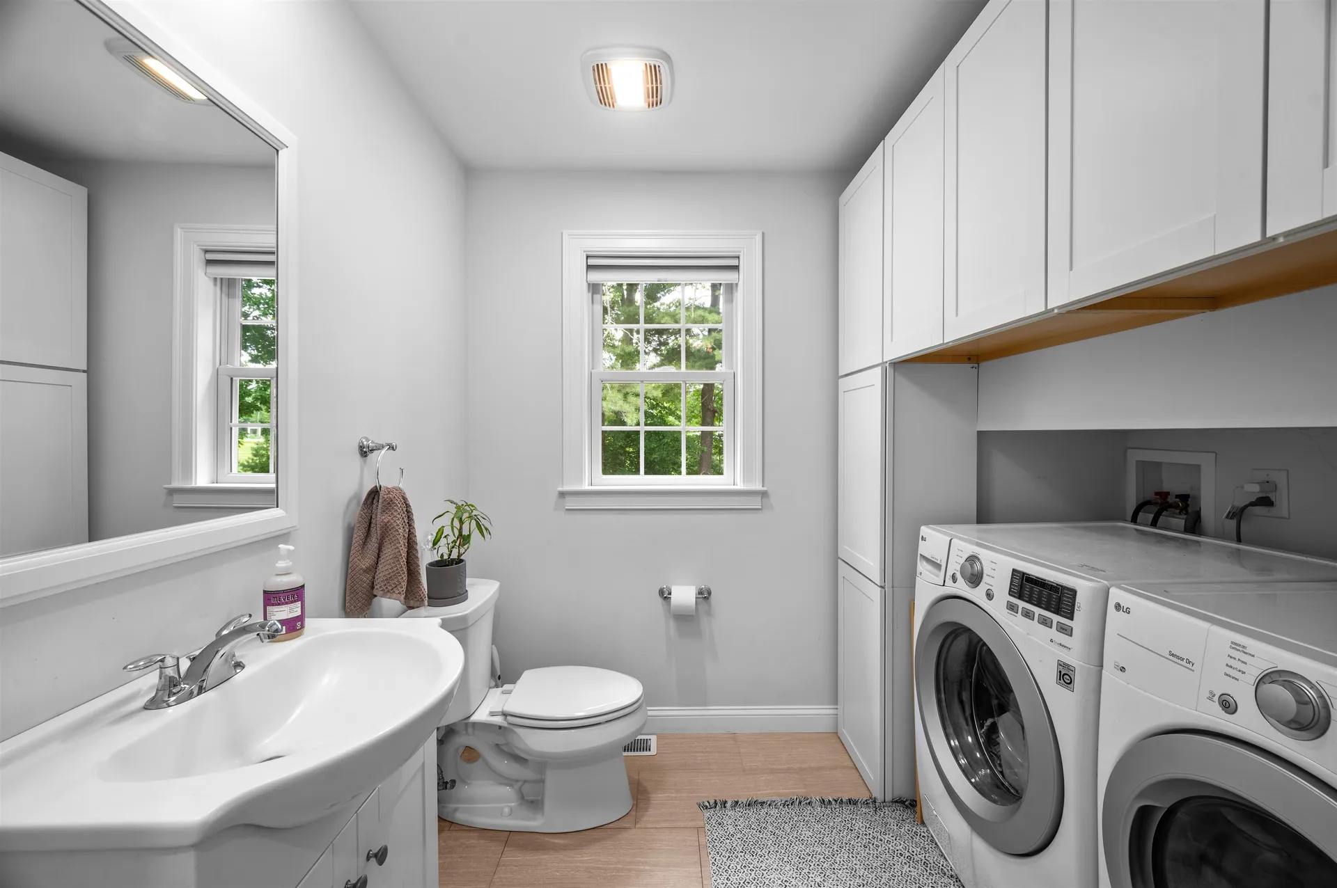 34 Crawley Falls Road Brentwood NH 03833
