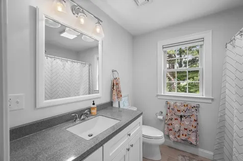 34 Crawley Falls Road Brentwood NH 03833