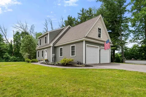34 Crawley Falls Road Brentwood NH 03833