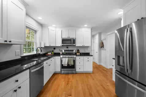34 Crawley Falls Road Brentwood NH 03833