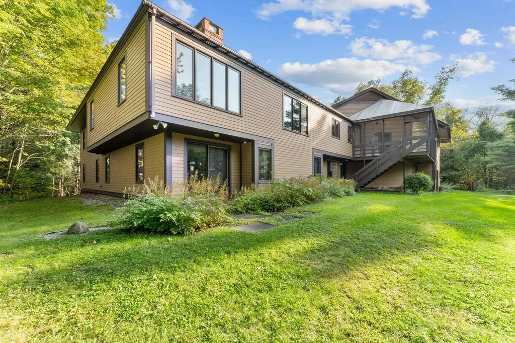 1570 East Road Berlin VT 05641
