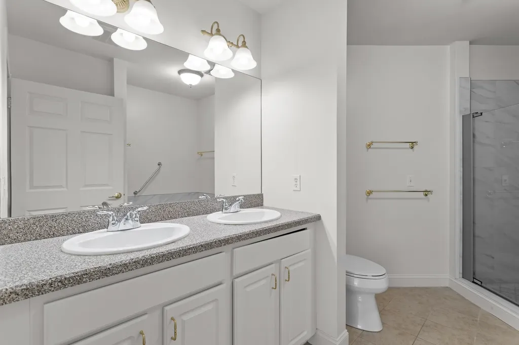 65 Hawthorne Drive Bedford NH 03110