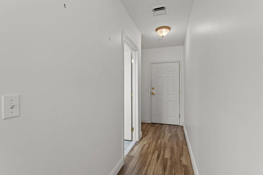 65 Hawthorne Drive Bedford NH 03110