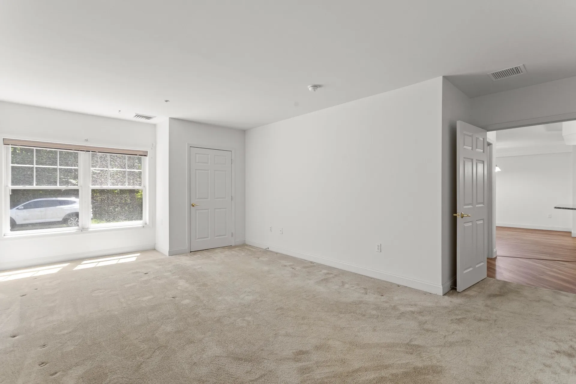 65 Hawthorne Drive Bedford NH 03110