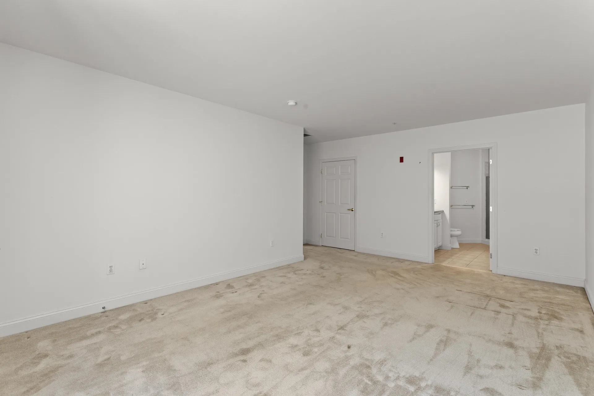65 Hawthorne Drive Bedford NH 03110