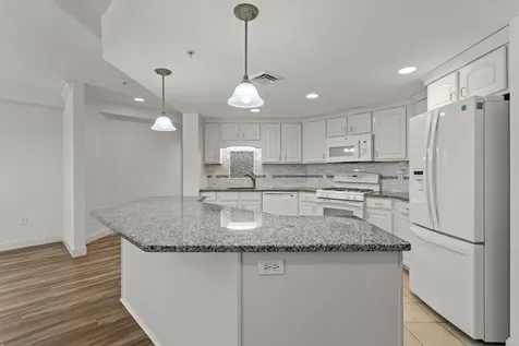 65 Hawthorne Drive Bedford NH 03110