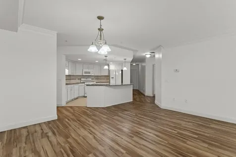65 Hawthorne Drive Bedford NH 03110
