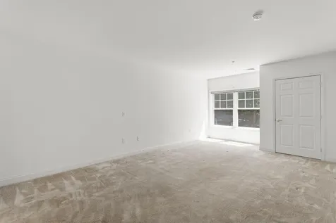 65 Hawthorne Drive Bedford NH 03110
