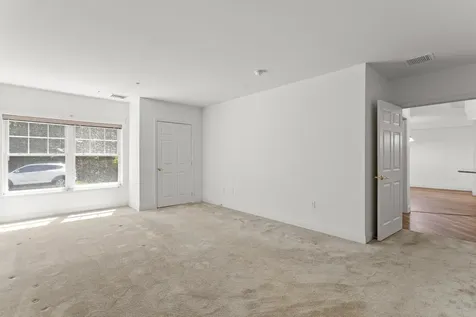 65 Hawthorne Drive Bedford NH 03110