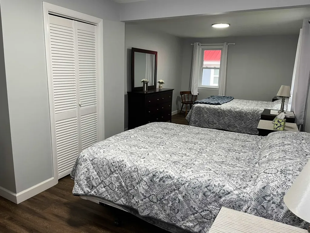 76 Woodside Drive Bridgewater NH 03222