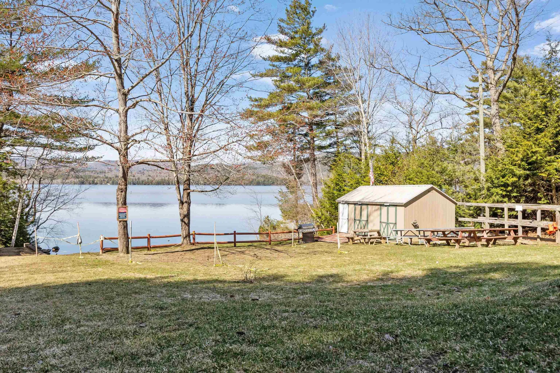 76 Woodside Drive Bridgewater NH 03222