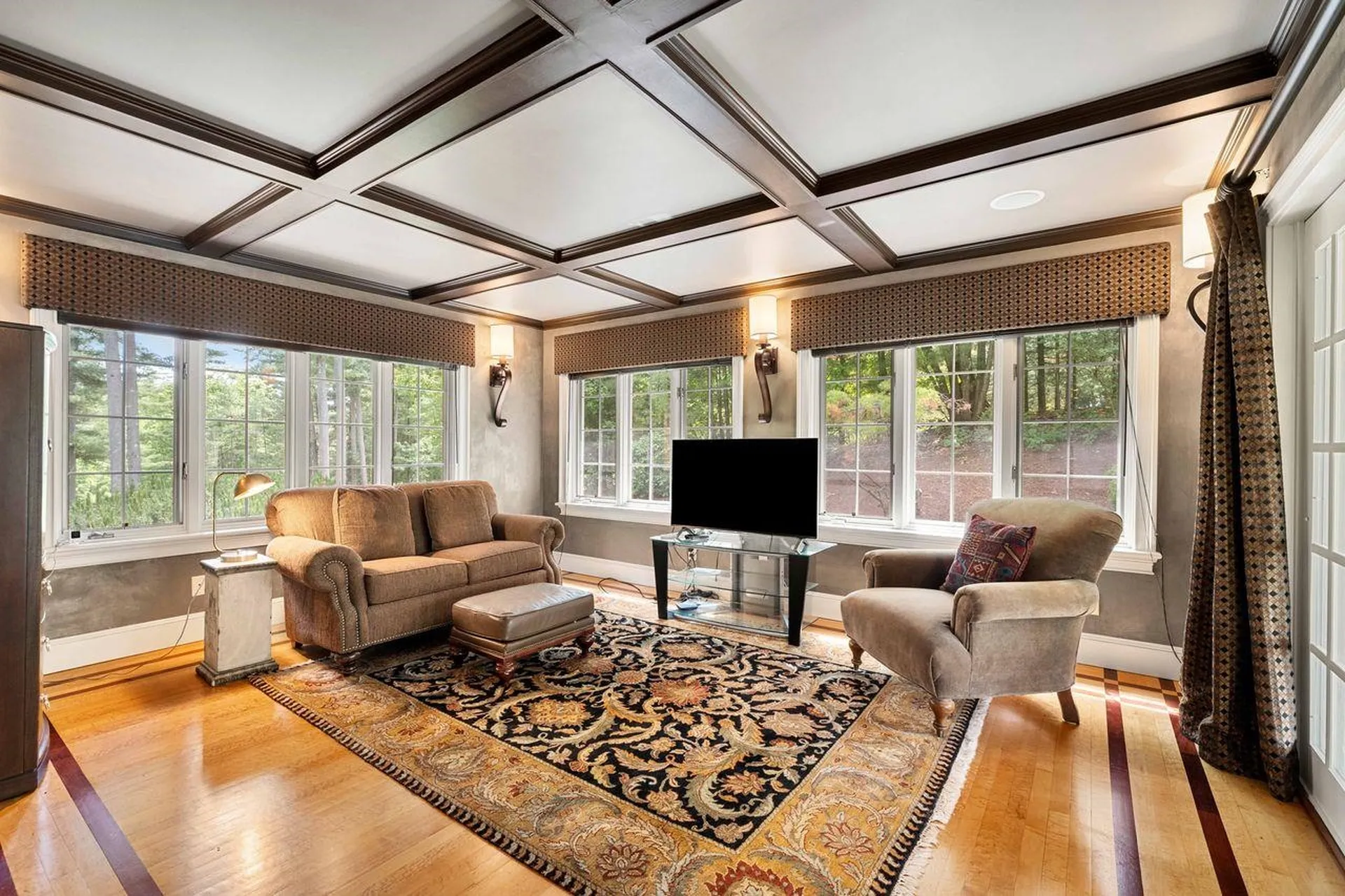 56 Oak Drive Bedford NH 03110