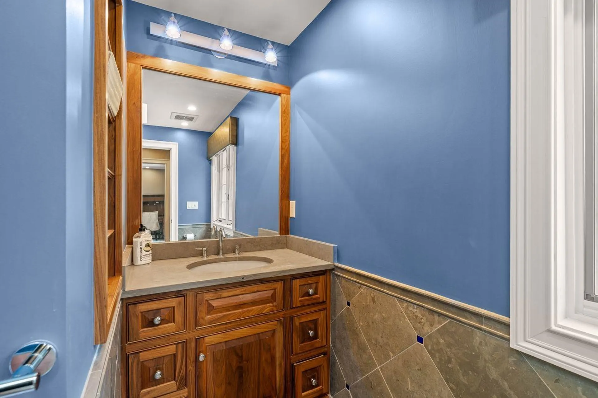 56 Oak Drive Bedford NH 03110