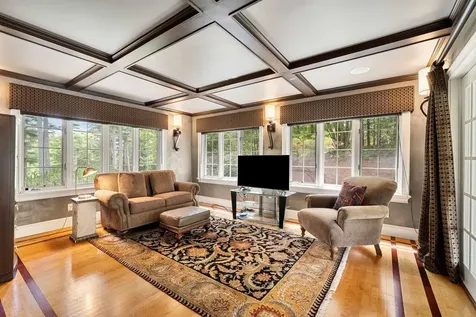 56 Oak Drive Bedford NH 03110