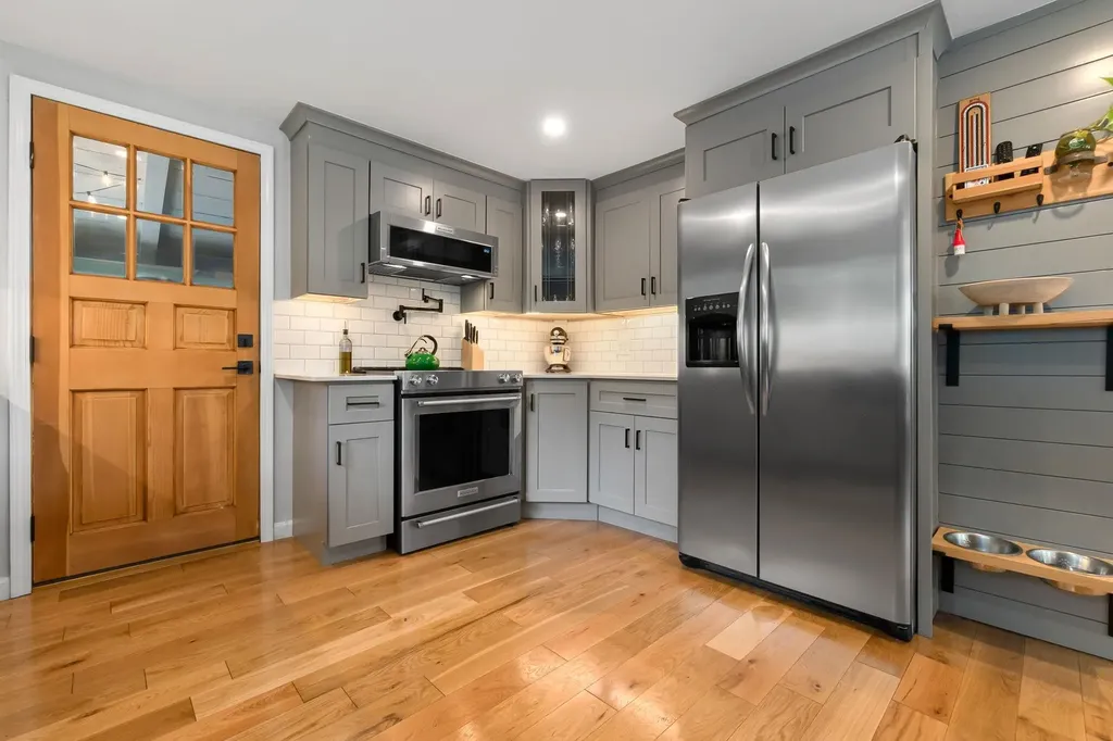 9 Comings Court Exeter NH 03833