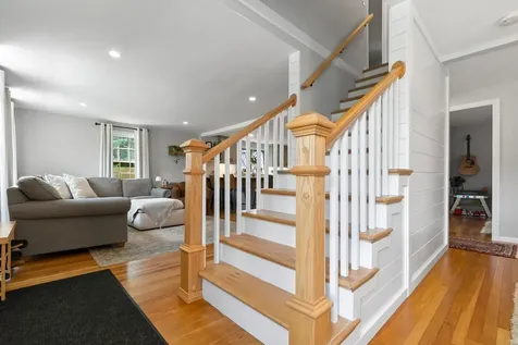 9 Comings Court Exeter NH 03833