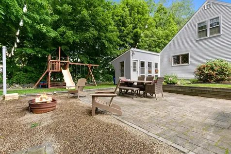 9 Comings Court Exeter NH 03833