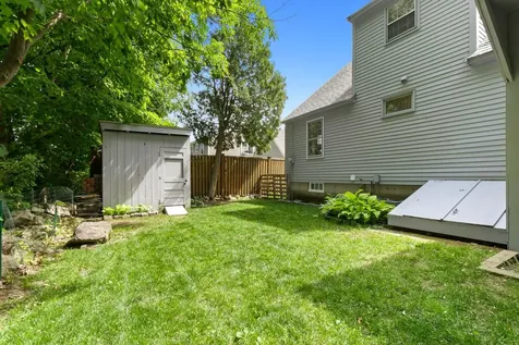 9 Comings Court Exeter NH 03833