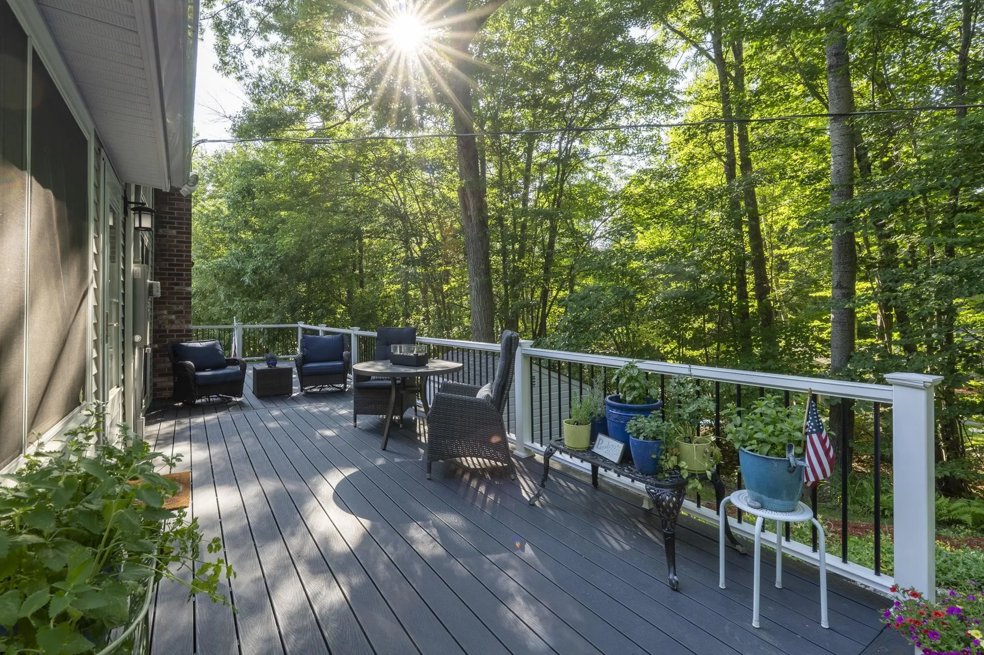 21 Emerald Drive Derry NH 03038