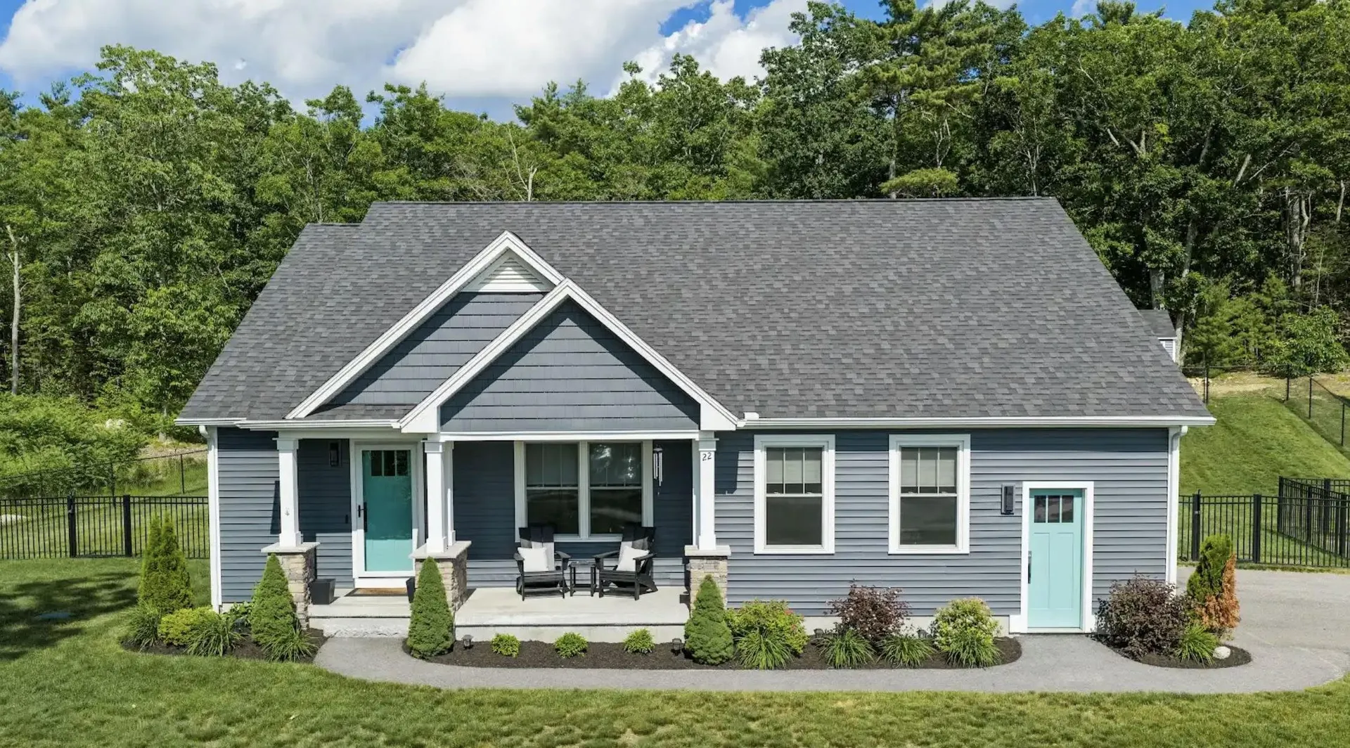 22 Kendall Lane Raymond NH 03077