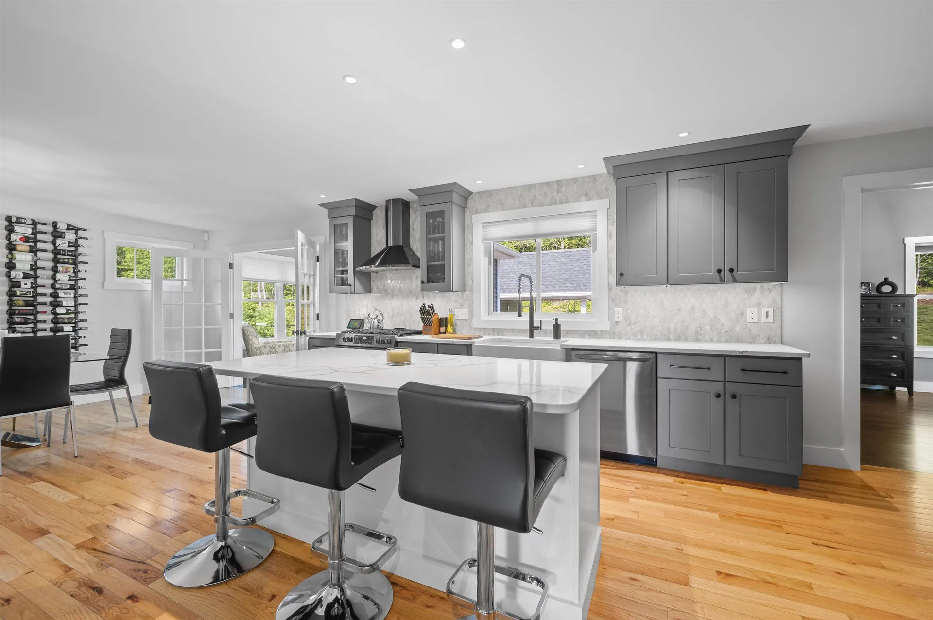 22 Kendall Lane Raymond NH 03077