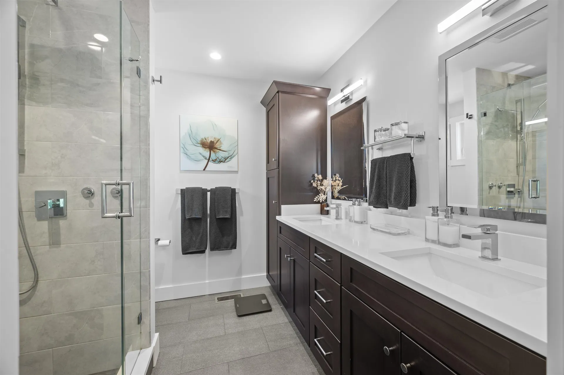 22 Kendall Lane Raymond NH 03077
