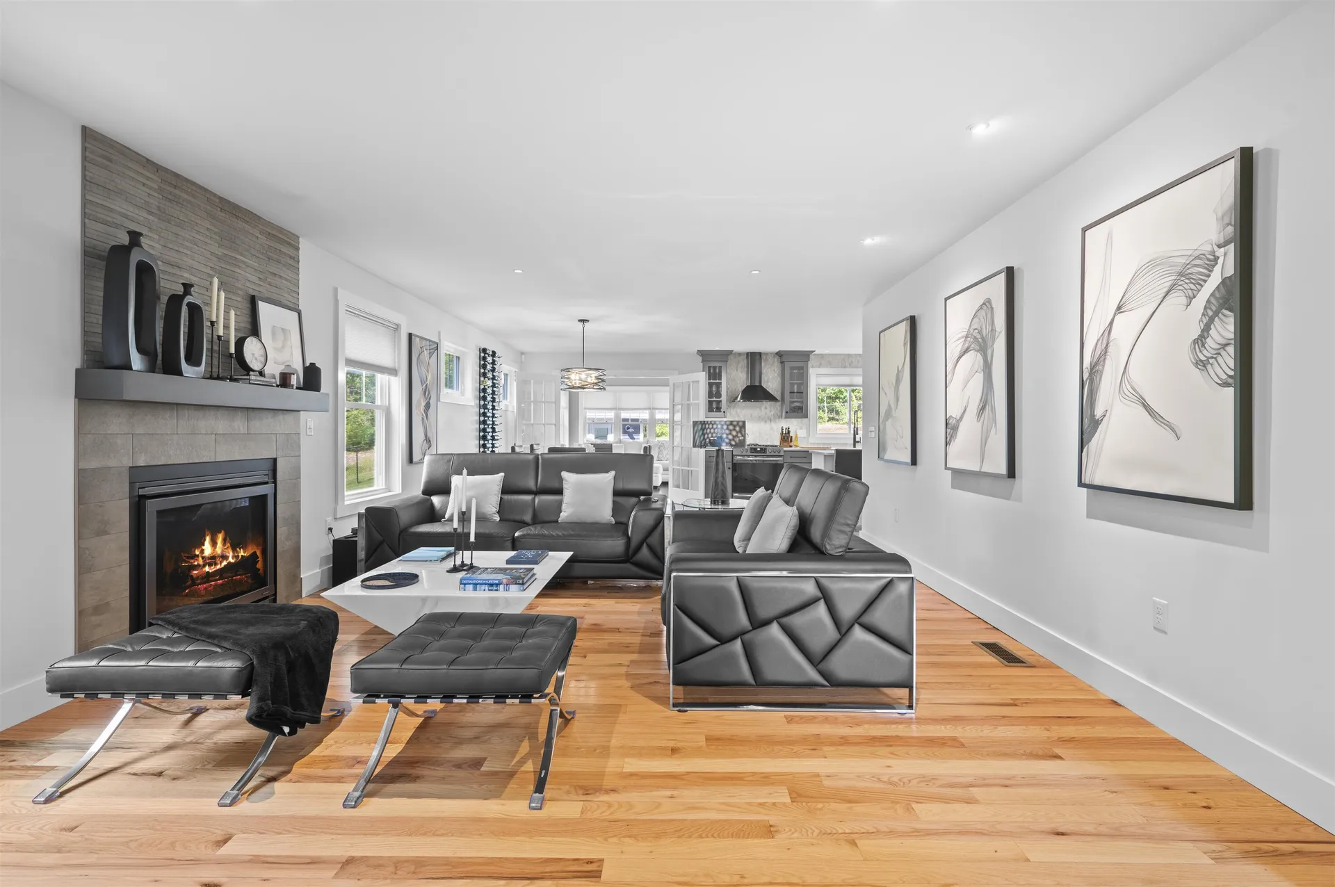 22 Kendall Lane Raymond NH 03077