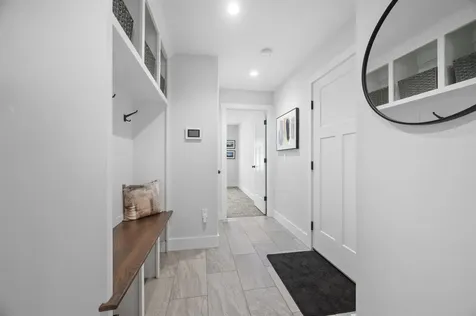 22 Kendall Lane Raymond NH 03077
