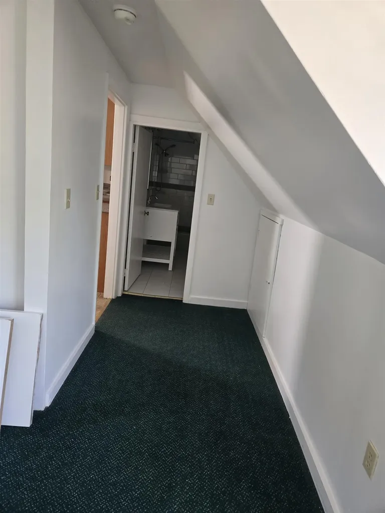 1092 Nh Route 175 Campton NH 03223