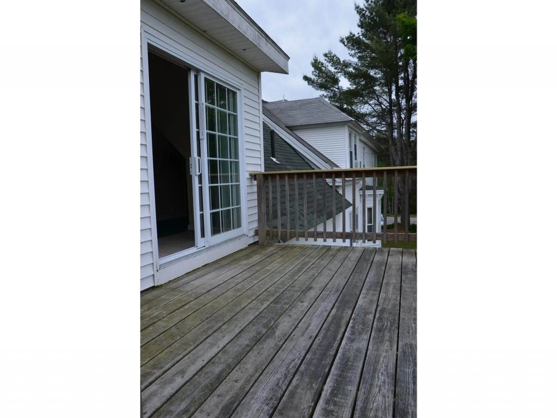 1092 Nh Route 175 Campton NH 03223