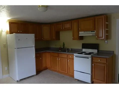 1092 Nh Route 175 Campton NH 03223