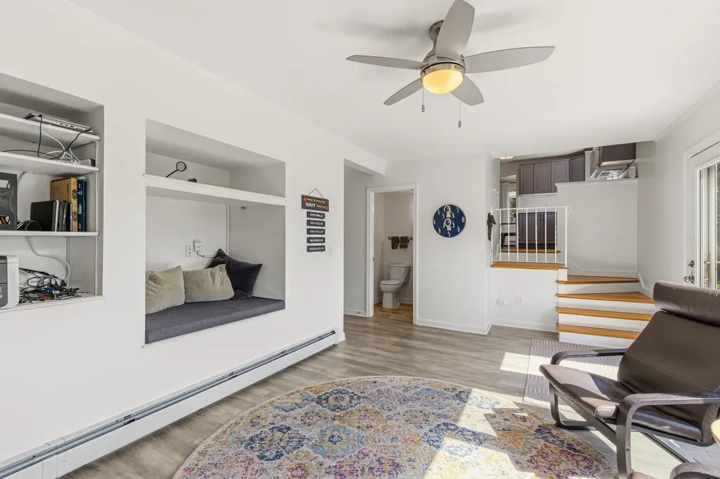 13 Wingate Street Hampton NH 03842