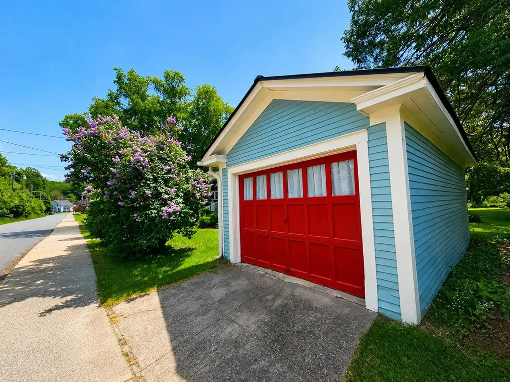 129 Beach Street Derby VT 05830
