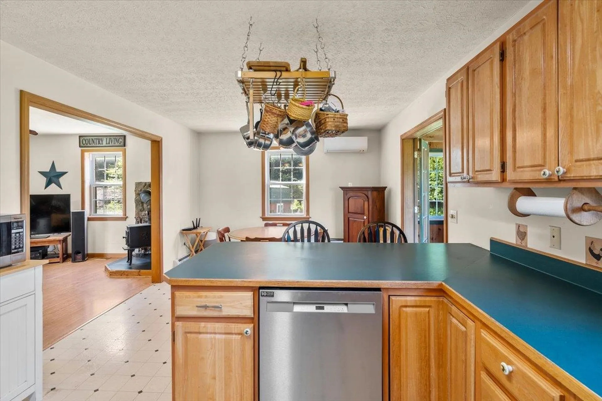 82 West Street Road Fairfax VT 05454