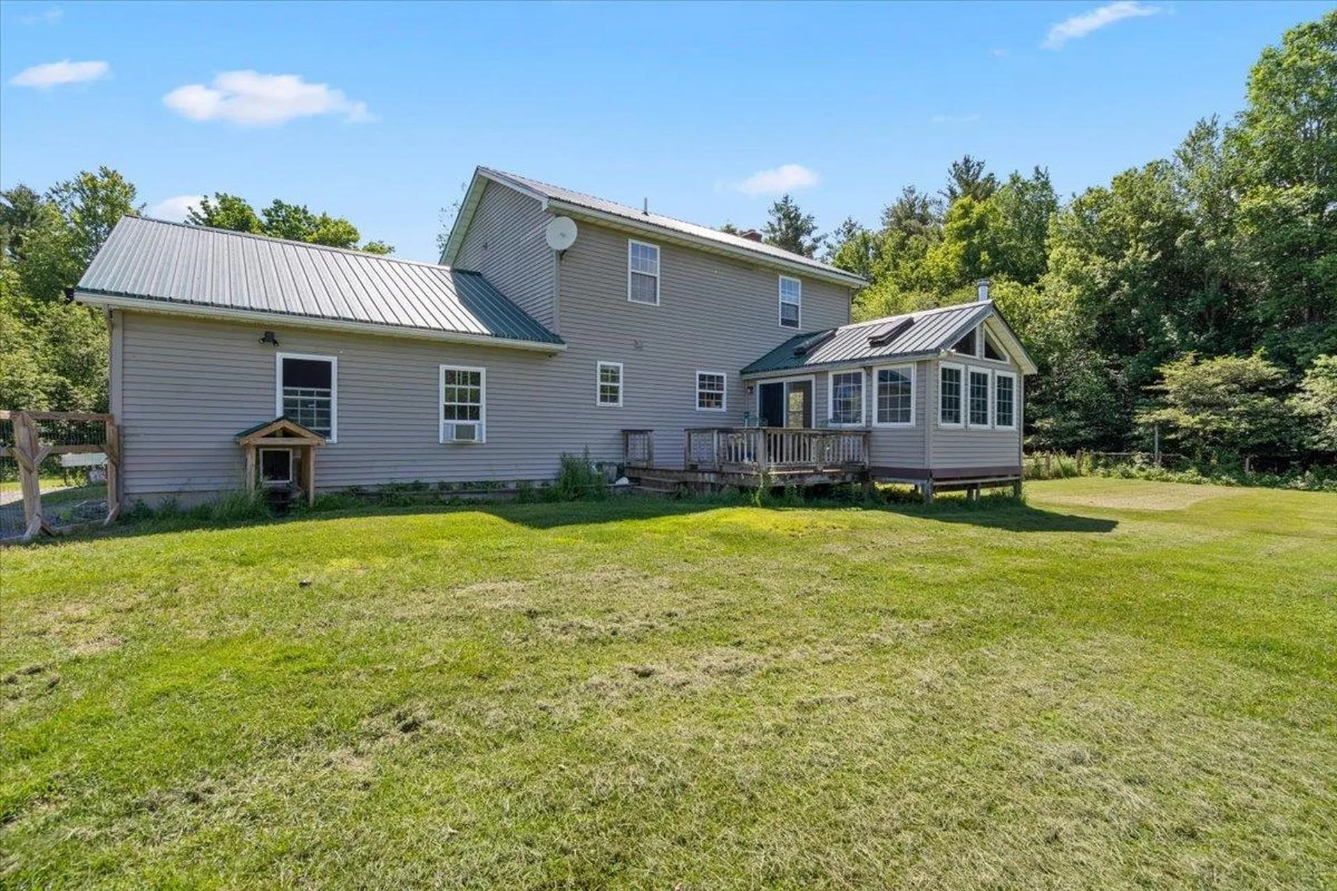 82 West Street Road Fairfax VT 05454